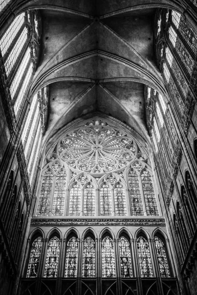 How to photograph cathedrals
